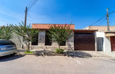 Casa de vila para venda em vila rami com 4 quartos, sendo 2 suítes, 328m²