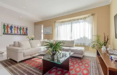 Casa no condomínio condomínio albert einstein para venda com 4 quartos, sendo 4 suítes, 251m²