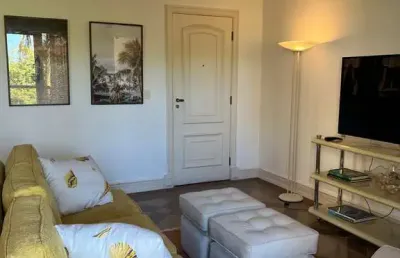 Duplex para venda em enseada com 3 quartos, sendo 1 suíte, 164m²