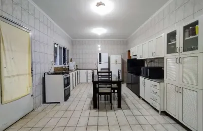 Casa tipo para venda em antônio marincek com 3 quartos, sendo 1 suíte, 193m²