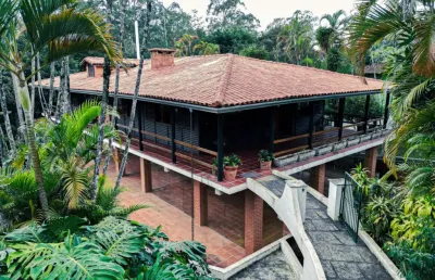 Casa no condomínio jardim colibri para venda com 4 quartos, sendo 2 suítes, 464m²