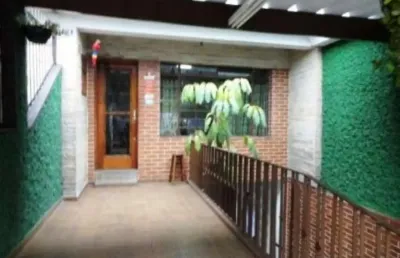 Casa com 3 quartos à venda na rua ibituruna, 714, saúde, são paulo, 240 m2 por r$ 900.000