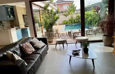 Casa em condomínio fechado com 5 quartos à venda na Avenida Marjory da Silva Prado, 2605, Balneário Praia do Pernambuco, Guarujá