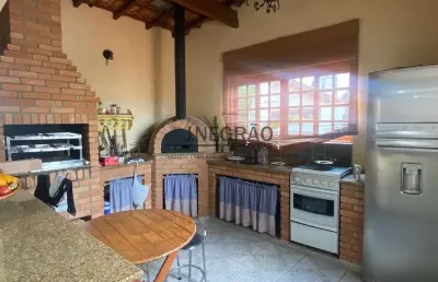 Imperdível casa terrea à venda   bosque da saúde: 3 quartos, 1 suíte, 3 salas, 3 banheiros, 4 vagas, 330m²!