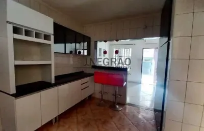 Casa terrea para venda ou locação ,  moinho velho: 2 quartos, 2 salas, 1 banheiro, 1 vaga, 90m²!