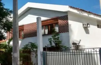 Casa duplex com 4 quartos amplos sendo 1 suíte 330m2 no jardim apipema