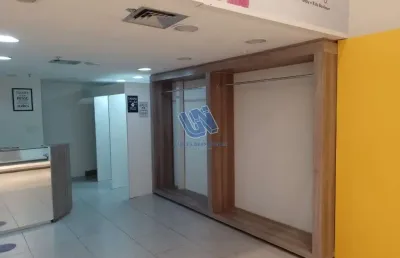 Loja comercial com 55m2 total com mezanino no itaigara