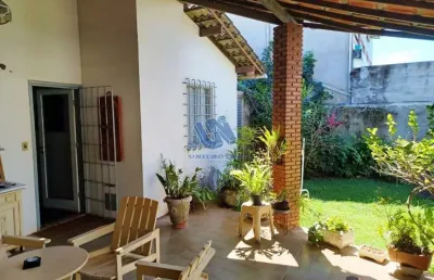 Casa em condomínio com 2 quartos sendo 1 suíte em abrantes - camaçari