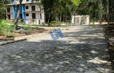 Apartamento quarto e sala com varanda 57m2 em praia do forte