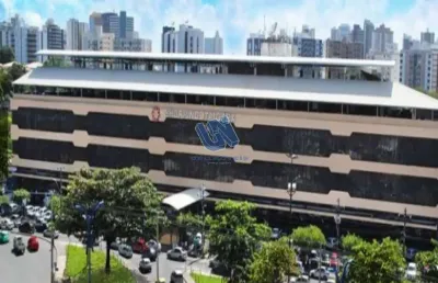 Loja no shopping itaigara com mezanino 47,00 m2 no itaigara