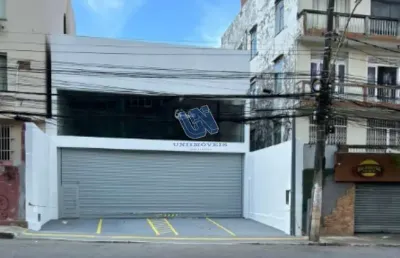 Maravilhoso imóvel comercial com 200,00 m2 na barra.