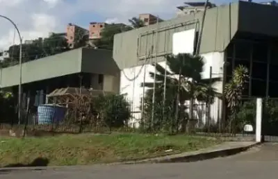 Imóvel comercial na avenida barros reis 3.500m2 de construção e 7.017m2 de terreno