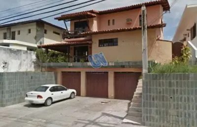 Imóvel comercial, frente de rua, terreno 497,00 m² e área construída 388,26 m² no caminho das arvores