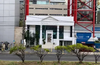 Excelente imóvel comercial  para locação com 555,96m2 na avenida tancredo neves - itaigara
