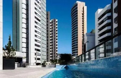 Mansão mont saint michel 4 suítes sendo 1 suíte máster com closet 275m2 na ondina