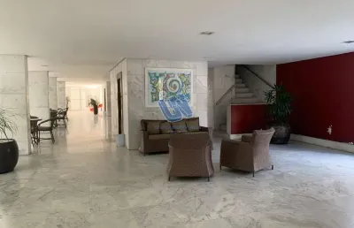 Amplo apartamento campo grande 4/4, sendo 1 suíte com vista para praça