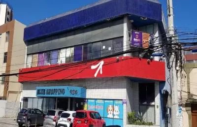 Ponto comercial com 1 sala à venda na Rua Doutor José Peroba, Stiep, Salvador