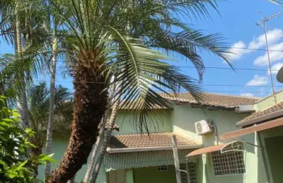 Casa com 3 quartos à venda na francisco alves, 65, jardim costa verde, várzea grande por r$ 550.000