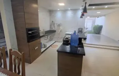 Casa com 3 quartos à venda na cinqüenta e sete, 8, cpa iii, cuiabá por r$ 550.000