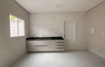 Casa com 2 quartos à venda na trinta e um, 1, santa cruz ii, cuiabá por r$ 550.000
