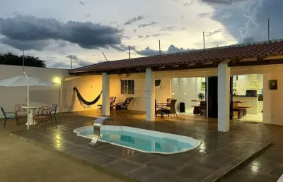 Casa com 4 quartos à venda na rua das camelias, 19, mira flores, chapada dos guimarães por r$ 790.000