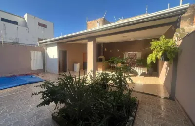 Casa com 3 quartos para alugar na doze, quadra 10, 24, parque residencial das nações indígenas, cuiabá por r$ 4.000