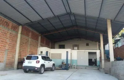 Casa com 3 quartos para alugar na rua da felicidade, 46, figueirinha, várzea grande por r$ 7.000