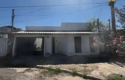 Casa com 2 quartos para alugar na rua 13, 38, cpa iii, cuiabá por r$ 2.200