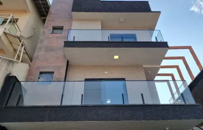 Sobrado novo de 3 dormitórios e 4 vagas no villa verde !