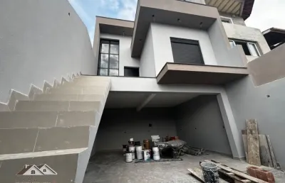 Casa com 3 quartos à venda na Rua Encarnação Ramos Colina, 65, Laranjeiras, Caieiras