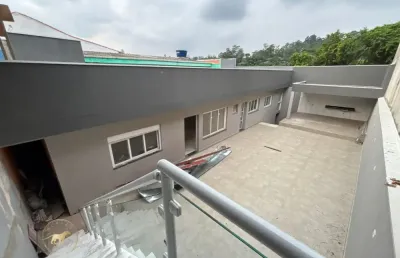 Casa com 3 quartos à venda na Rua Tucano, 454, Laranjeiras, Caieiras
