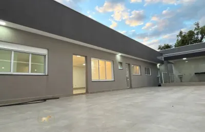 Casa com 3 quartos à venda na Rua Tucano, 454, Laranjeiras, Caieiras