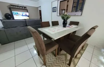 Seu refúgio à beira-mar: apartamento ideal para férias e investimento!