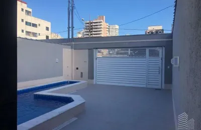 Casa dos sonhos com 3 suítes, piscina e churrasqueira! seu paraíso pessoal!