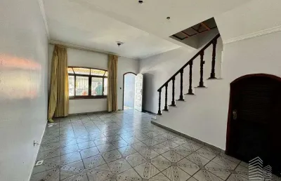 Casa geminada tipo sobrado individual 2 dorm 2 vagas churrasqueira oportunidade