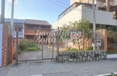 Casa com 2 quartos para alugar na rua barão de itaqui, 44, passo da areia, porto alegre por r$ 2.500