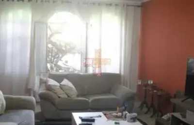 Casa com 3 quartos à venda na Rua Araçatuba, 455, Santa Maria, Santo André