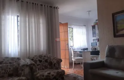 Casa térrea no bairro paulicéia em são bernardo do campo.