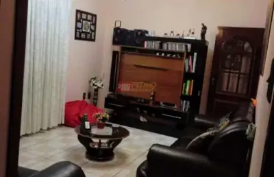 Casa com 2 quartos à venda na Rua Chile, 126, Taboão, São Bernardo do Campo