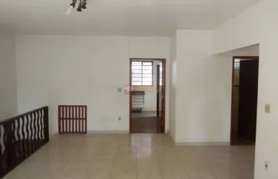 Casa térrea com salão comercial no bairro pauliceia em são bernardo do campo.