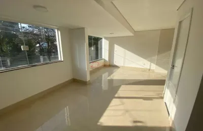 Casa com 3 quartos para alugar na Rua dos Faveiros, 234, Jardim, Santo André