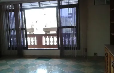 Prédio comercial no bairro taboão em são bernardo do campo.
