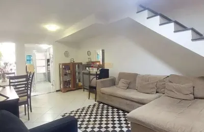 Casa com 4 quartos à venda na Rua Silvinha Teles, 216, Vila Camilópolis, Santo André