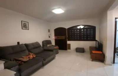 Sobrado no bairro jardim hollywood em são bernardo do campo