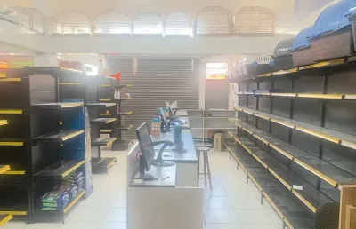 Salão comercial no bairro jardim bom pastor em santo andré