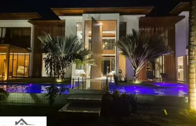 Casa em condomínio fechado com 5 quartos à venda na Avenida Do Farol, Praia do Forte, Mata de São João