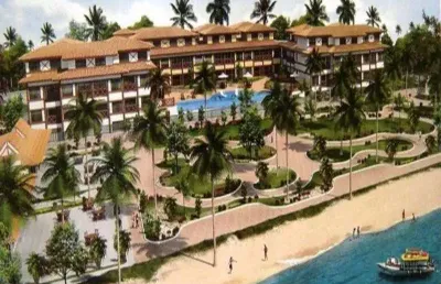 Village beira mar -praia do forte -  excelente estrutura - 996065440