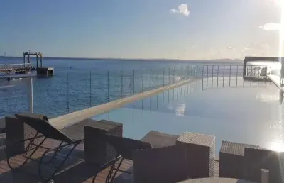 Corredor da vitoria salvador venda apartamento frente mar - 4 suites