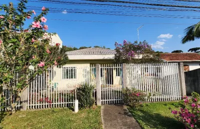 Casa com ótimo terreno no xaxim, com 165m2 e 3 quartos