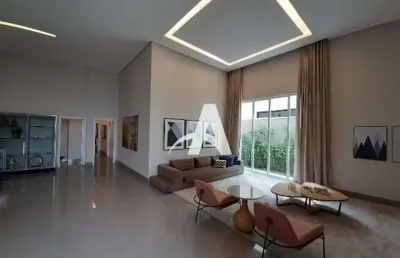 Casa em condomínio com 240,42m² 3 quartos à venda no golden village